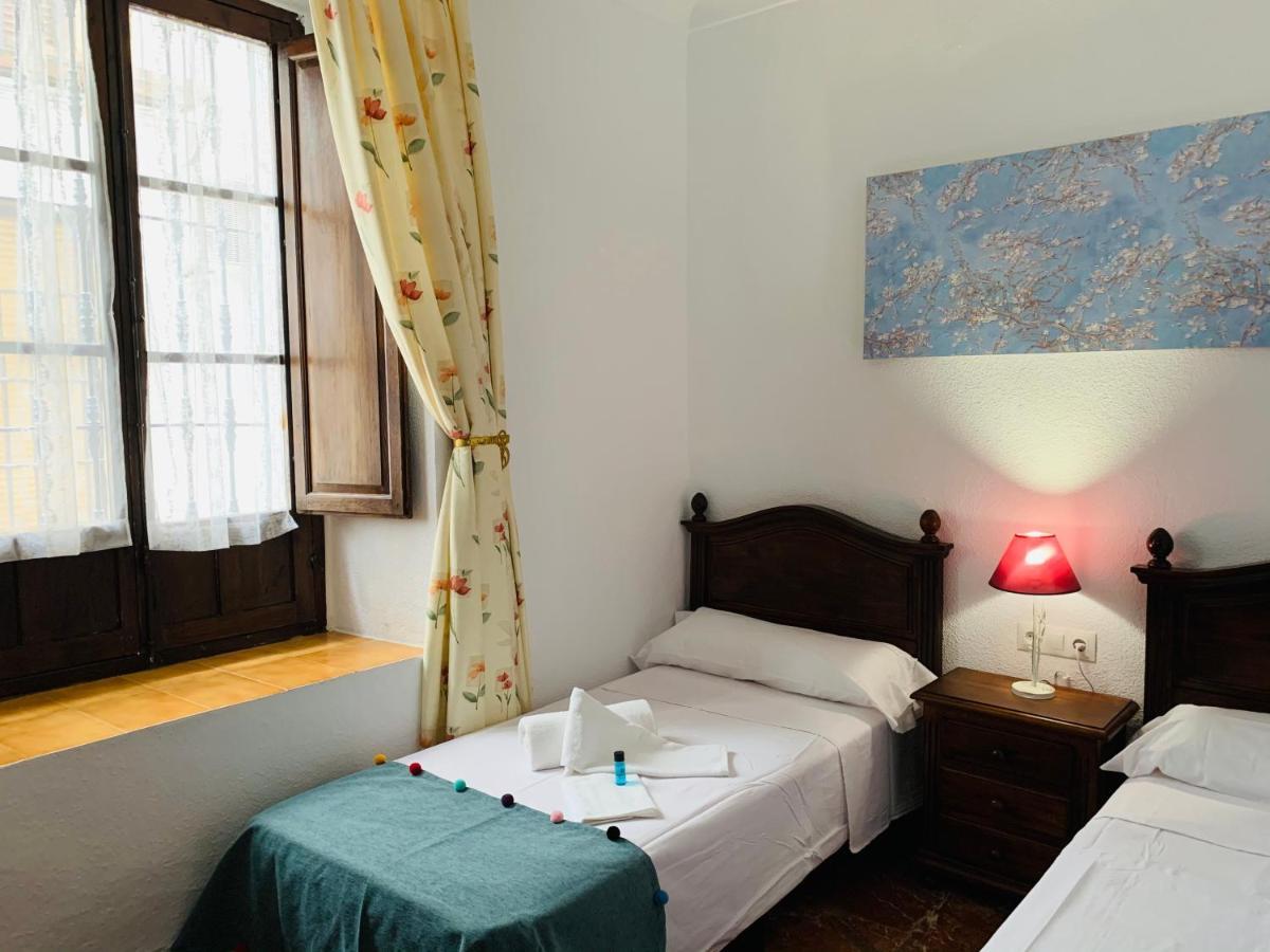 Apartamentos La Casa Del Azafran Cordoue Extérieur photo