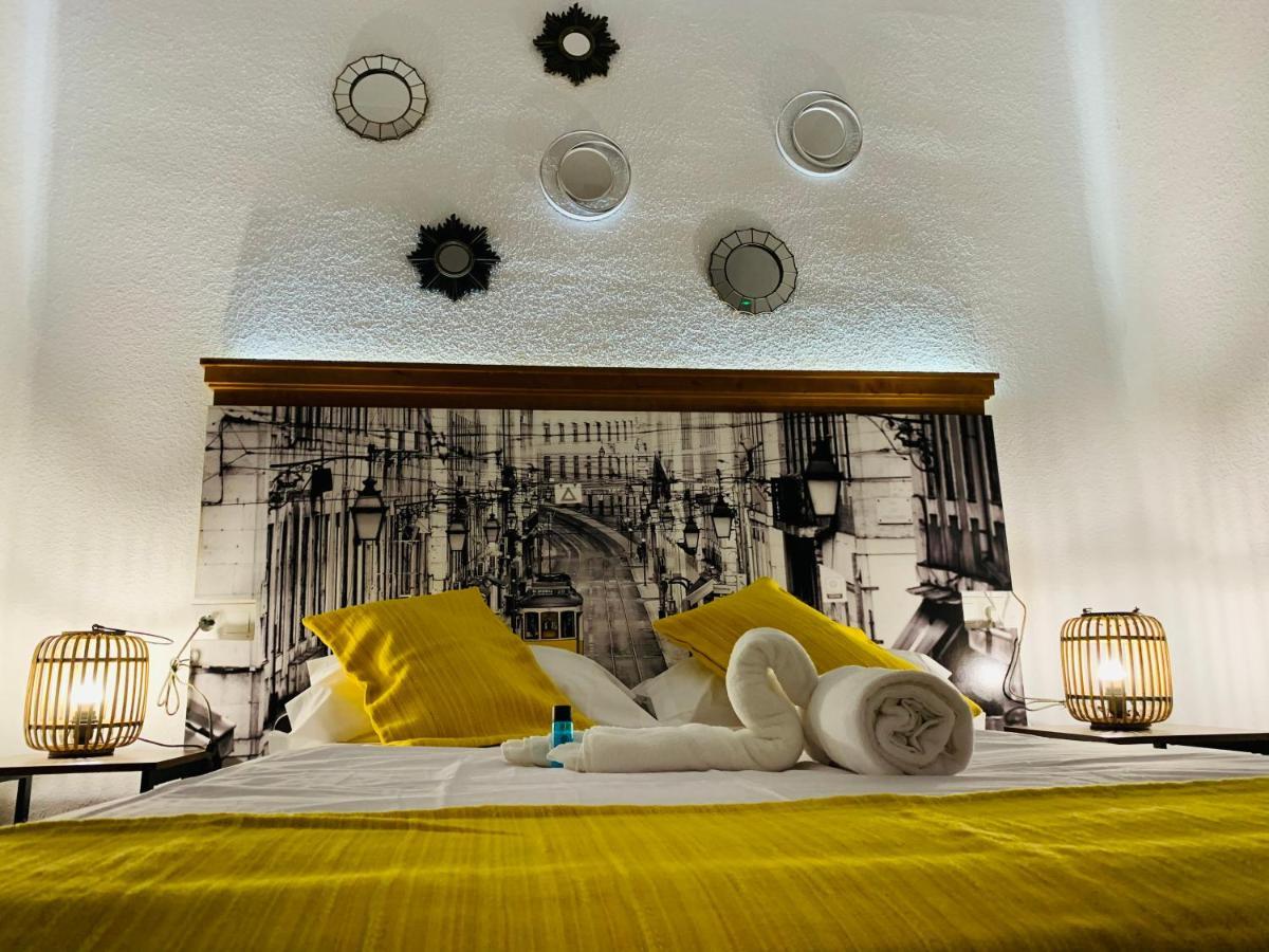 Apartamentos La Casa Del Azafran Cordoue Extérieur photo